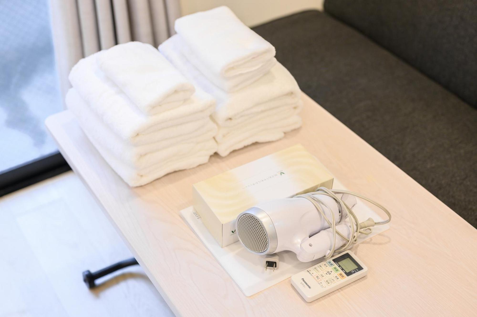 Oku Apartment Tokyo Bagian luar foto
